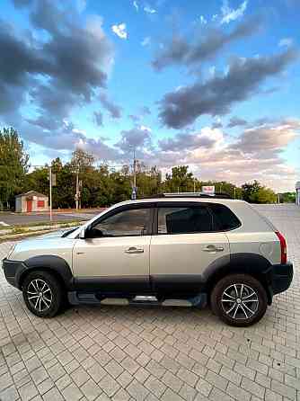 Hyundai Tucson 2007г, 2.0 л, автомат, полный (4WD), газ-бензин. Макеевка