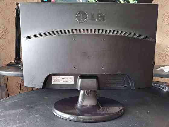 Монитор LG FLATRON W2243S Донецк