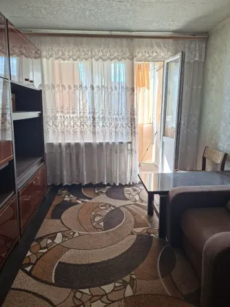 Продам 2-х ком. кв-ру на Раздольной Донецк