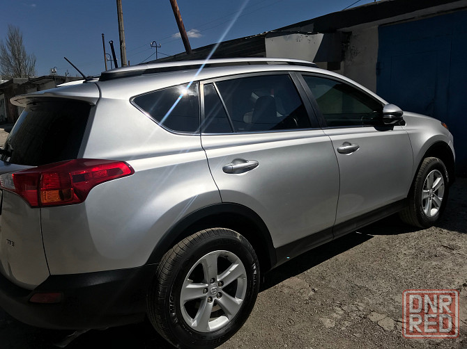 Toyota RAV 4 2.5 AT XLE Макеевка - изображение 3