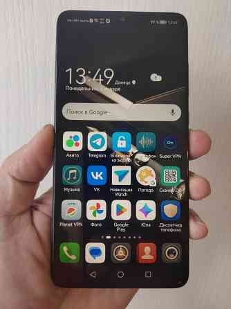 Huawei Mate 20. 4/128. Kirin 980. 2 Sim Донецк