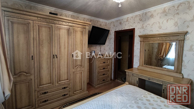 Продажа, 76 м², 3 комн.,  Центрально-Городской район  улица Островского  8 Макеевка - изображение 1