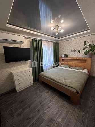 Продажа, 43 м², 2 комн.,  площадь Бакинских Комиссаров Донецк