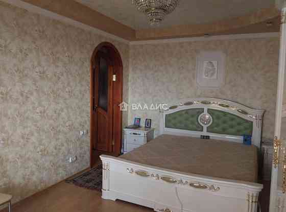 Продажа, 56 м², 2 комн.,  улица Шахтёрской Славы  6 Донецк