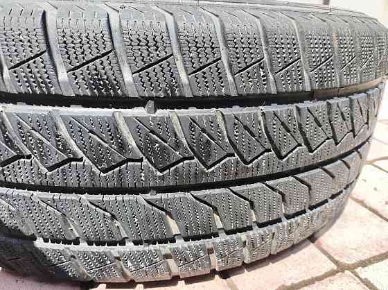 Зимние шины 235/55 R17 Донецк