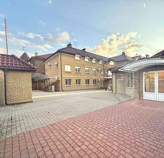 Продается дом (гостиничный комплекс) в Калининском районе г. Донецка (ор-р Набережная) Донецк