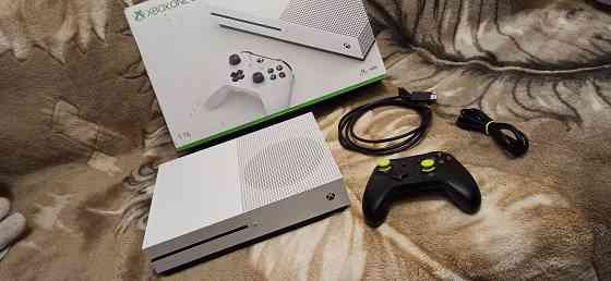 Xbox One S - 1000GB + Игры Донецк
