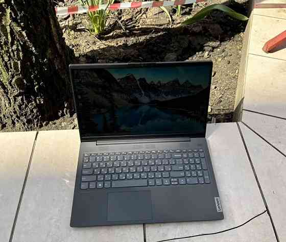 IPS Lenovo 15 (core i5-1035g1,8gb,SSD256,Intel-2gb)-Гарантия год Донецк