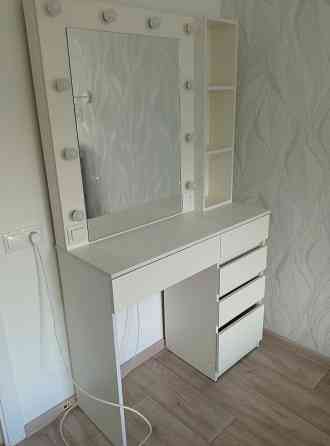 Гримерный стол Донецк