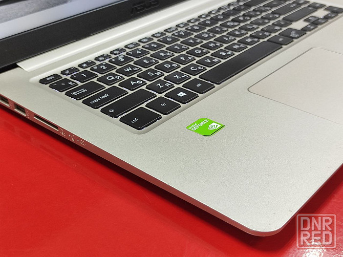 Мощный ноутбук метал. корпус 15,6 FullHd ips / i5 проц/12 Гб ddr4/ssd 128+ hdd 1000/geforce 150mx Донецк - изображение 3