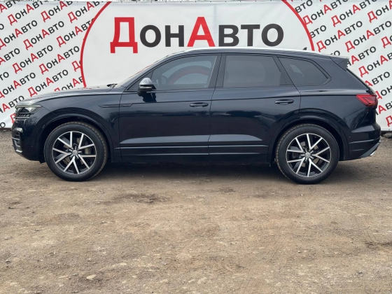 Продам Volkswagen Touareg r-line Донецк