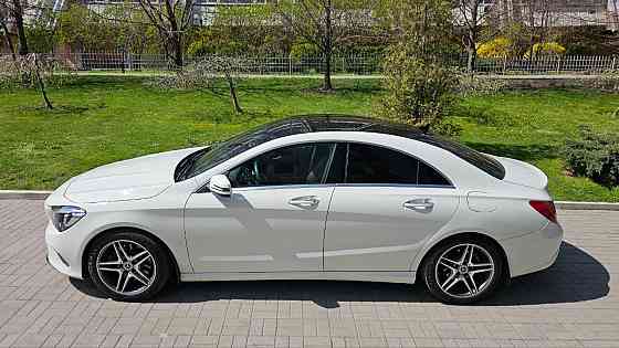 Продаю Mercedes ClA 2018 полный привод 2литра турбо Донецк
