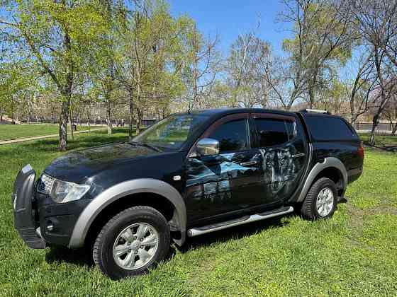 Mitsubishi L200 Донецк