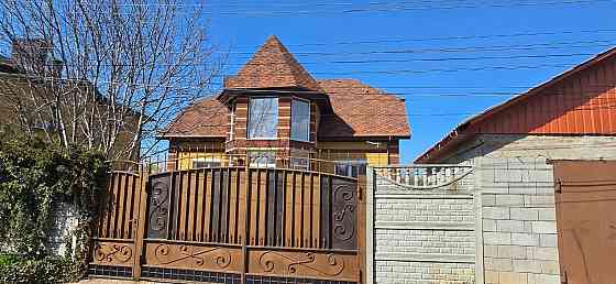 Продается 7-ми комнатный дом 325 (м2) в центре Червоногвардейского р-на в г. Макеевка!!! Донецк