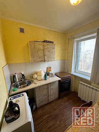 срочно продам 1кв. м-н Октябрьский с меб. и тех. Макеевка - изображение 3