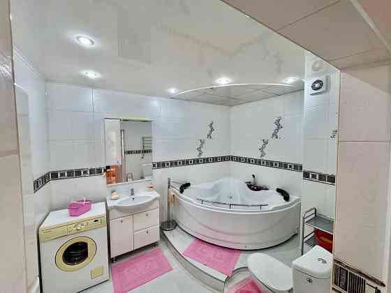 Продам квартиру 130 кв.м. Донецк