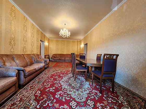 Продам 5-комн. квартиру 160 кв.м на 92-х. Макеевка