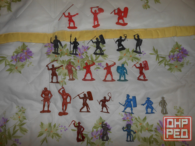 Солдатики дзи большие и малые -2 и другие. Енакиево - изображение 3