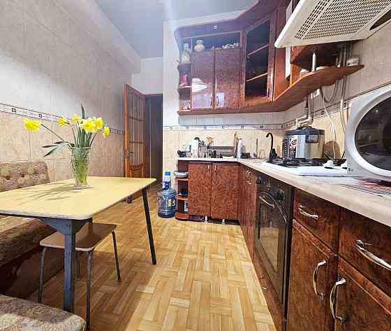 3-к. квартира, 71,1 м², 1/3 эт Мариуполь