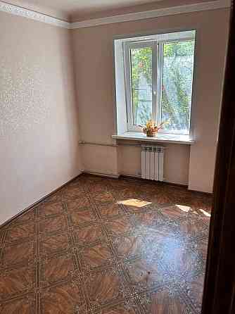 2-к. квартира, 42 м,кв, , 2/3 эт., Донецк, Будапештская Донецк