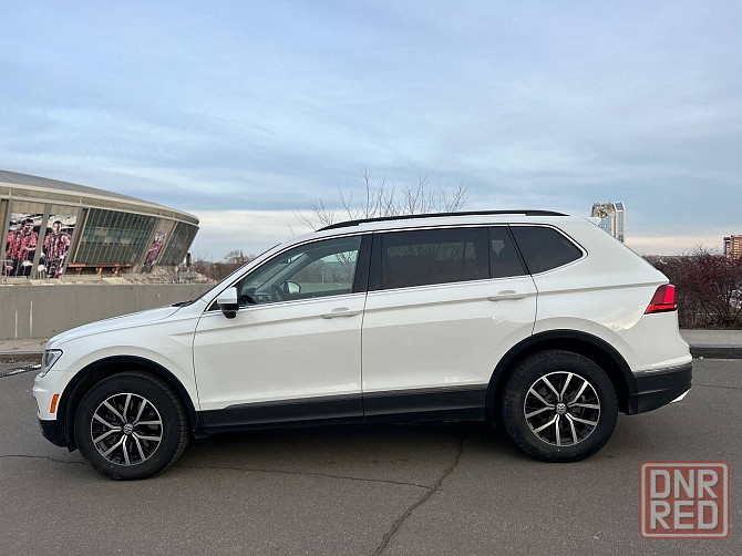 Volkswagen Tiguan SE 2021 2.0 TSI 4Motion Идеальное Состояние Донецк - изображение 4