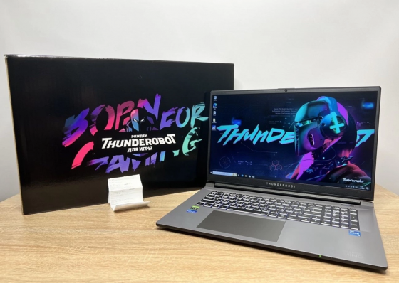Игровой Thunderobot 17.3 750GB/16GB любая игра Донецк
