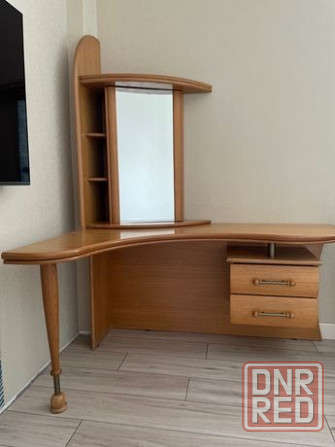 Продам туалетный столик Донецк - изображение 1