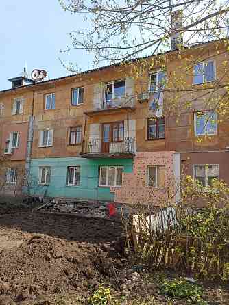 Продам 2х комнатную квартиру+ гараж от собственика Макеевка