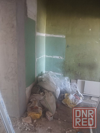 Продам 2 к квартиру в центре п. Ханженково --Северная Макеевка - изображение 1