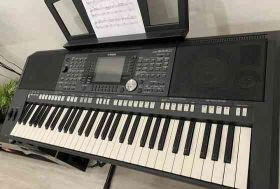 YAMAHA psr S 950 Снежное