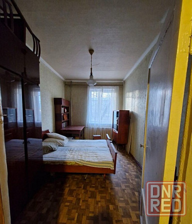 Продается 3 комнатная квартира Калининский р-н Шахтостроителей Донецк - изображение 3