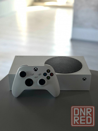 Продам Xbox Series S с подпиской на 17 месяцев Донецк - изображение 1