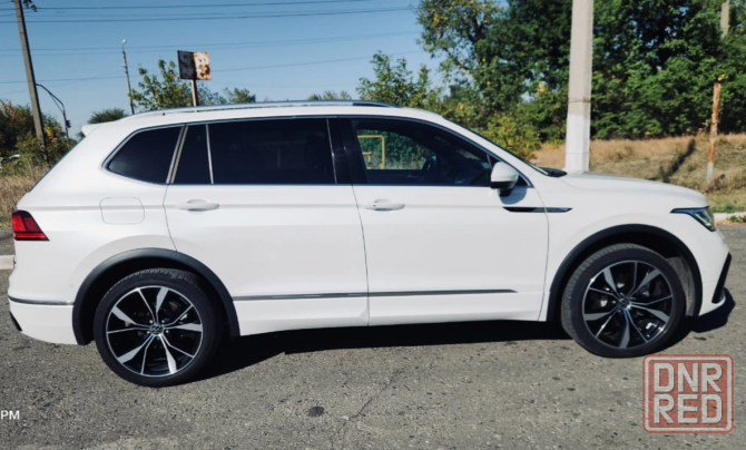 Volkswagen Tiguan 2022 SEL R-LINE Целые Подушки Идеал 25 тыс км пробег Донецк - изображение 4