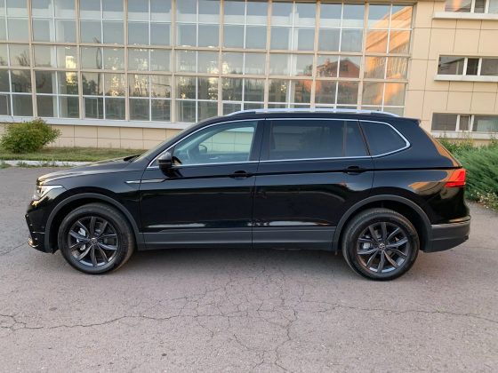 Volkswagen Tiguan SE PLUS 2021 4Motion Безопасность вся целая Идеальное Состояние Донецк