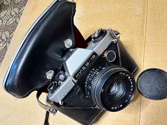 Продам пленочный фотоаппарат Киев-19 Донецк