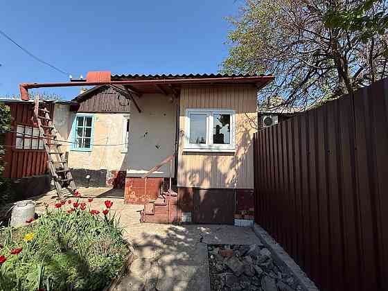 Продажа 3-х комнатной квартиры на земле в Пролетарском районе Донецка (ор-р 11 гор. больница) Донецк