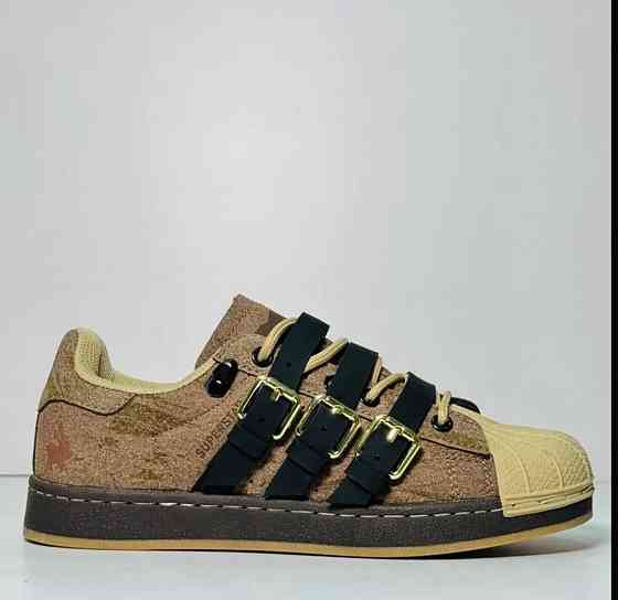 Кроссовки adidas Макеевка