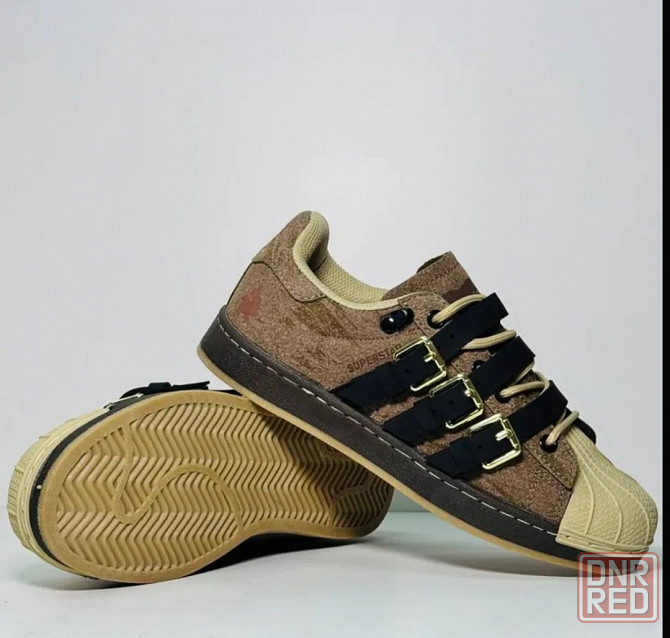 Кроссовки adidas Макеевка - изображение 1