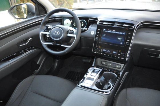 Продам Hyundai Tucson hybrid Донецк
