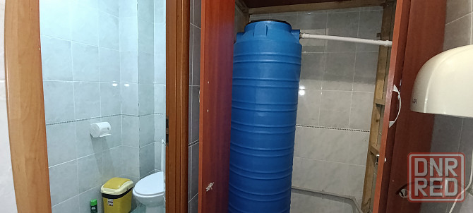 Сдам в Ленинском р-не офисное отдельно стоящее здание. Парковка. Ремонт. Мебель и техника. Донецк - изображение 8