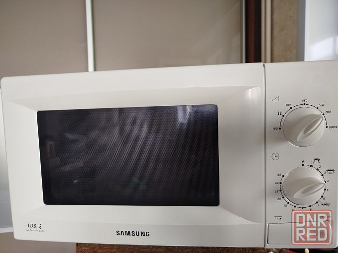 микроволновка SAMSUNG на мкр Мирном в Донецке Донецк - изображение 1