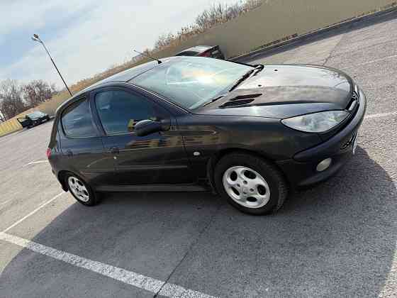 Продам Peugeot 206 Макеевка