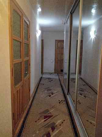 Сдам трехкомнатную квартиру в Мариуполе Левый берег Мариуполь
