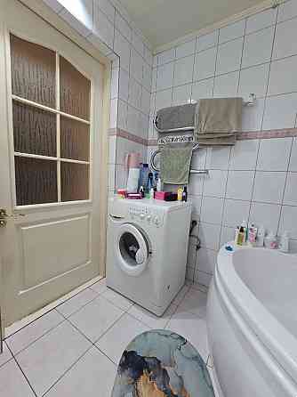 Собственник! Продам 2-комнатную квартиру в центре Донецка Донецк