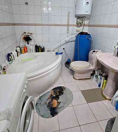 Собственник! Продам 2-комнатную квартиру в центре Донецка Донецк