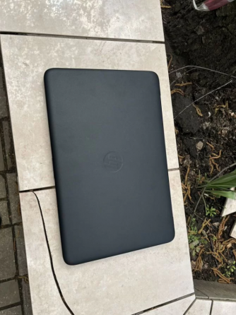 HP 15 (core i5,12gbDDR4,SSD,Radeon-2gb) -Гарантия Донецк