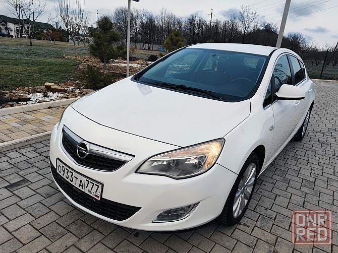 2012 Opel Astra J 1.6 автомат Донецк - изображение 2