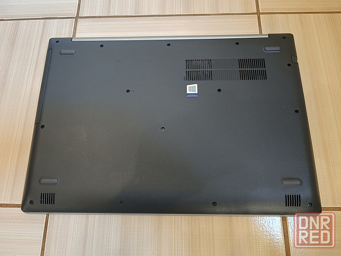 Lenovo Ideapad 330-17IKB/17,3/Intel Pentium 4415U/8 Гб DDR4/SSD-240 Гб/ 19 999 Донецк - изображение 5