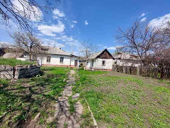 Продам квартиру на земле в Пролетарском районе Донецка Донецк