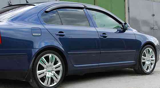 Новое! Дефлекторы на Skoda Octavia A5 (дождевики, ветровики). Донецк